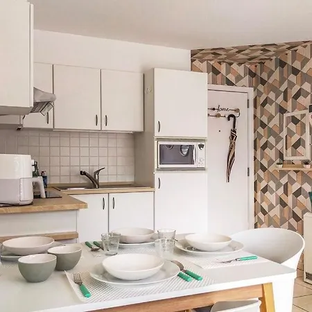 Prachtige In Met Verwarmd Zwembad Апартаменты