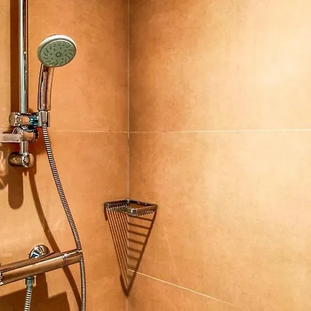 Апартаменты Prachtige In Met Verwarmd Zwembad *