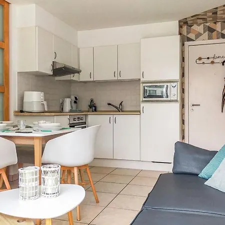 Prachtige In Met Verwarmd Zwembad Apartment