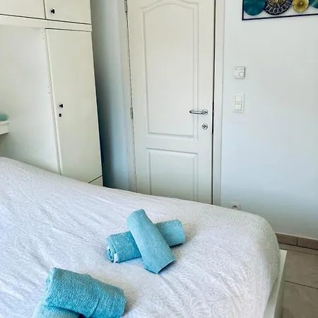 Prachtige In Met Verwarmd Zwembad