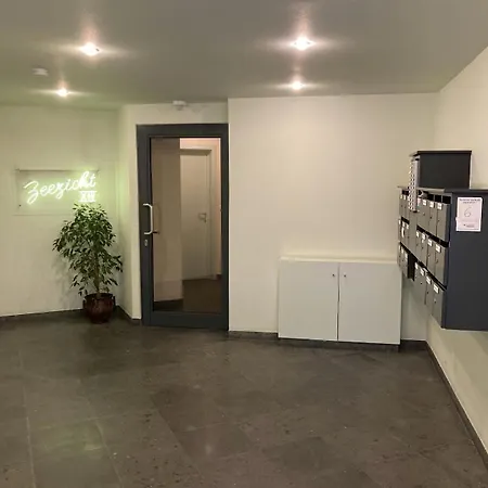 Prachtige In Met Verwarmd Zwembad