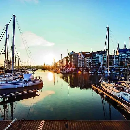 Apartment Prachtige In Met Verwarmd Zwembad Ostende