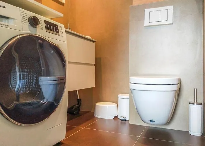 Prachtige In Met Verwarmd Zwembad * Ostende