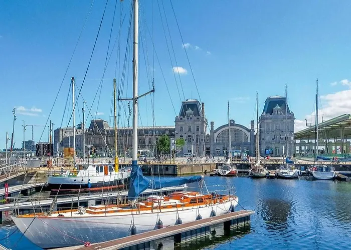 Prachtige In Met Verwarmd Zwembad Apartment